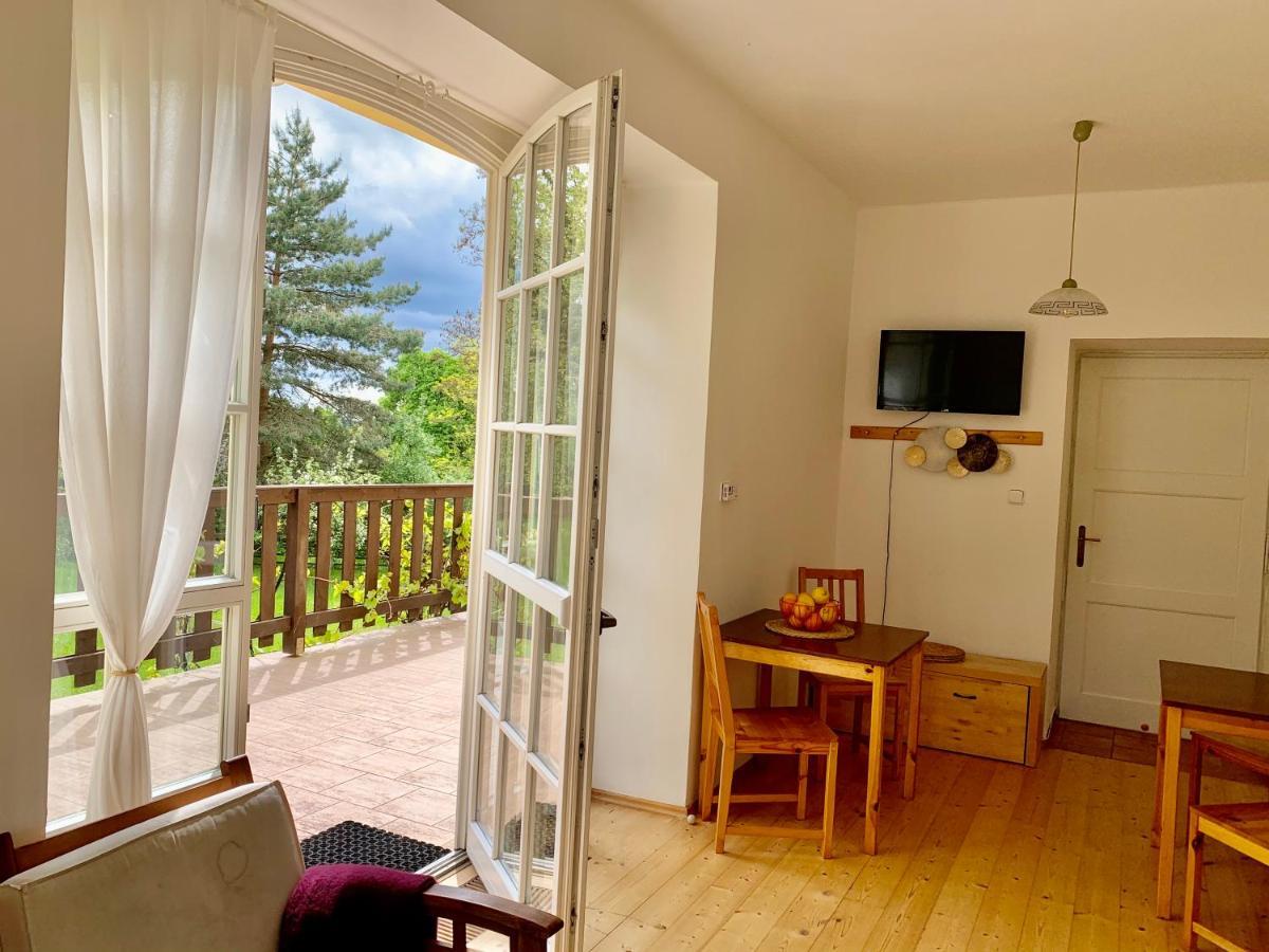 Penzion Pod Kalvarii Hotel Úštěk Bagian luar foto