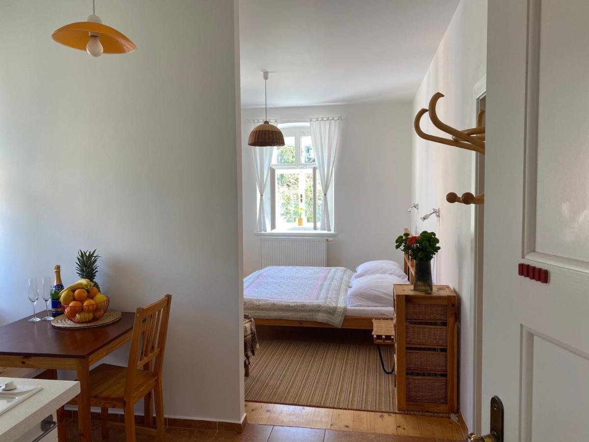 Penzion Pod Kalvarii Hotel Úštěk Bagian luar foto